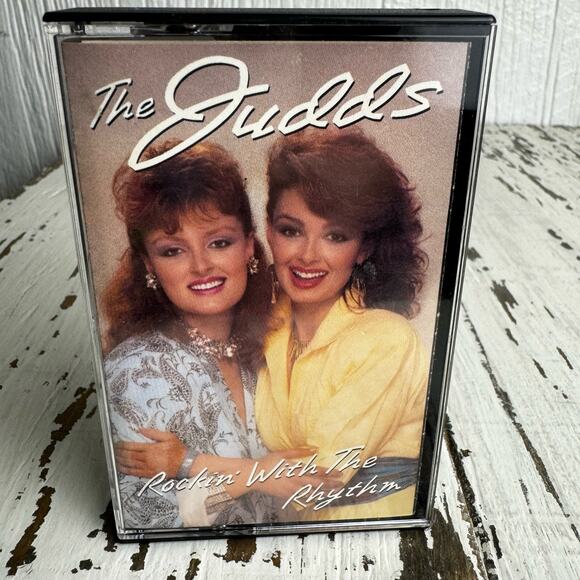 The Judds Rockin' With Rythm 1985 RCA Cassette Tape Vintage Country Music Vtg - Picture 4 of 7